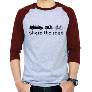Kaos Raglan share the road