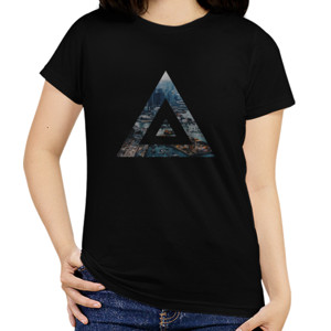 Kaos Kaos Pria Triangle by Co_mbro 