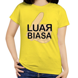 Kaos Luar Biasa