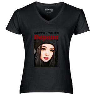 Kaos Harta, Tahta, Dayana