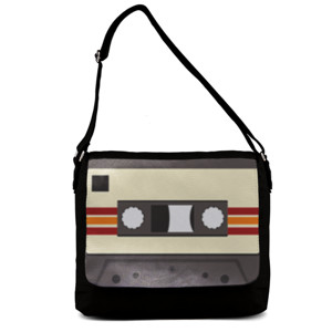 Tas Selempang Kaset
