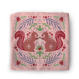 Sarung Bantal Squirrels Snacking