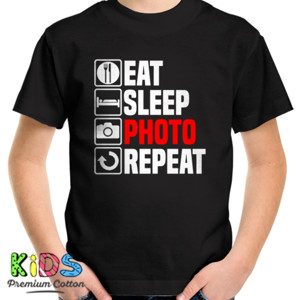 Kaos Eat Sleep Photo