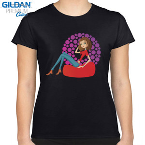 Kaos Distro Woman Sitting On The Couch