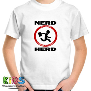 Kaos Chuck Nerd Herd