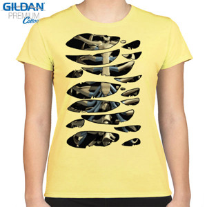Kaos Tulang realistis