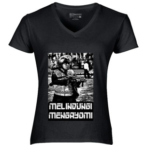 Kaos Melindungi dan Mengayomi