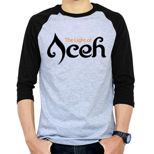 Kaos Raglan Kaos The Light of Aceh (lengan panjang)