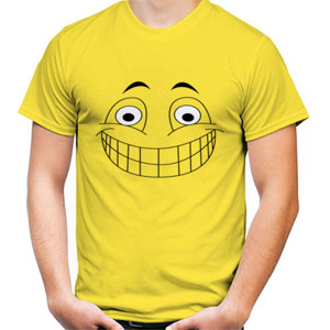 Kaos nyengir manja