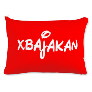 Bantal xbajakan bantal merah
