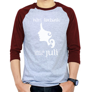 Kaos Raglan Istri terbaik lahir di bulan juli