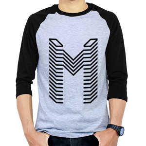 Kaos Raglan Logo huruf M gamer