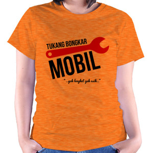 Kaos Tukang Bongkar Mobil