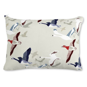 Bantal grey nature 02