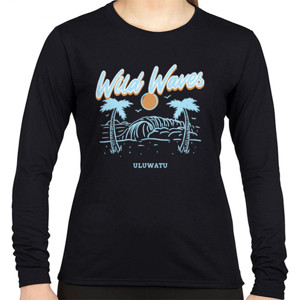 Kaos Kaos surfing wild waves uluwatu bali