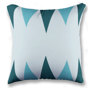 Bantal Segitiga geometris
