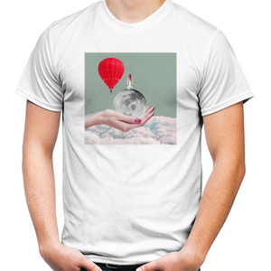 Kaos Moon on Hand