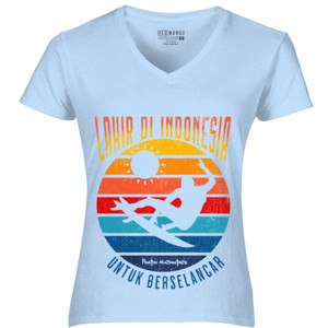 Kaos Lahir di Indonesia Untuk Berselancar
