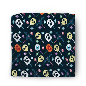 Sarung Bantal Halloween Candy Pattern Vector