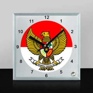 Jam Meja Garuda Pancasila