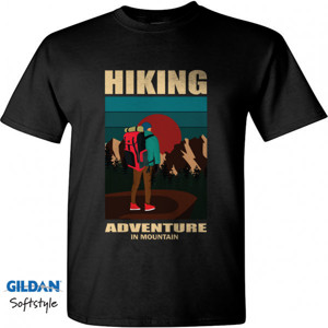 Kaos Retro Hiking Adventure In Mountain