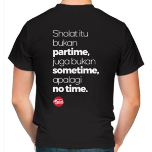 Kaos Sholat itu bukan Part Time (pasangan pria)