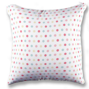 Bantal polkadot