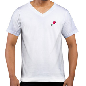 Kaos  V Neck Flower Pin