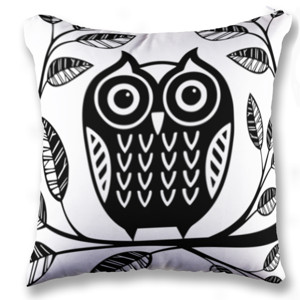 Bantal OWL BLACK AND WHITE
