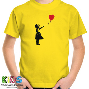 Kaos Gadis Kecil dan Balon Cinta