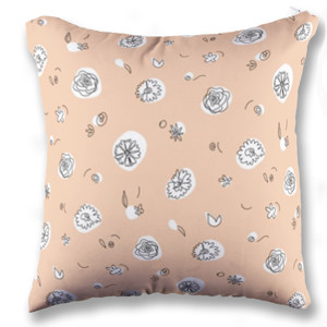 Bantal Continuous Line Flowers