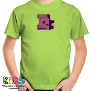 Kaos Polaroid Camera Illustration