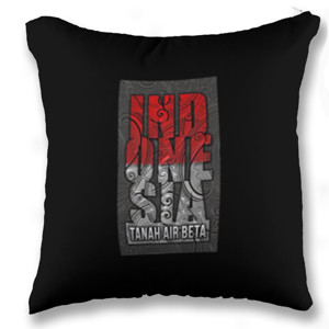 Bantal Indonesia Tanah Air Beta