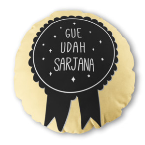 Bantal Bulat Udah Sarjana