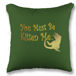 Bantal Kitten