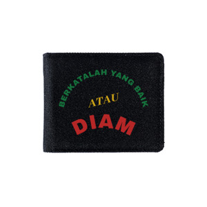 Dompet Pria Berkata Baik