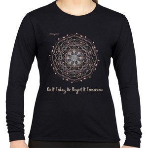 Kaos Brown Circle Pattern