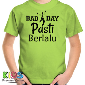 Kaos Badai Pasti Berlalu
