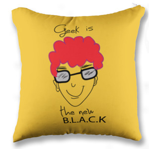 Bantal bantal geek yellow