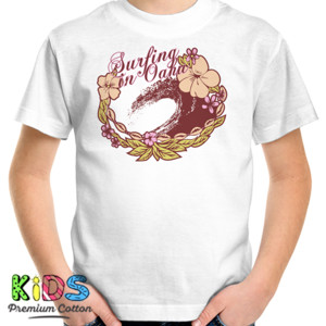 Kaos Surfing In Oahu