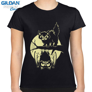 Kaos Cat And Bat Halloween