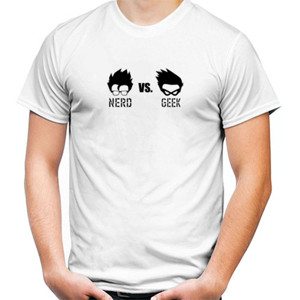 Kaos Nerd vs Geek