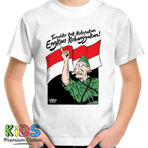 Kaos Tanahku Tak Kulupakan