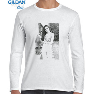 Kaos 11.front_Beauty_woman_sket_pencil_white