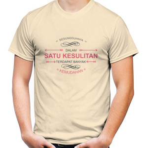 Kaos Dalam kesulitan ada kemudahan 