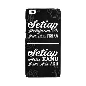 Persamaan Kita dengan IPA Casing HP