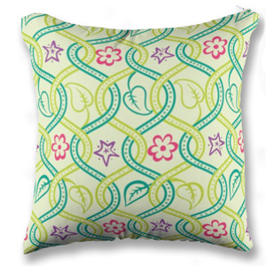 Bantal Motif Daun dan Bunga