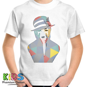 Kaos Kaos Pretty Lady wearing hat