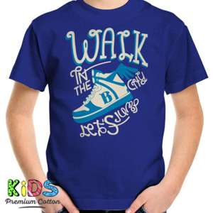 Kaos Walk In The City