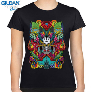 Kaos doodle art wolf and skull